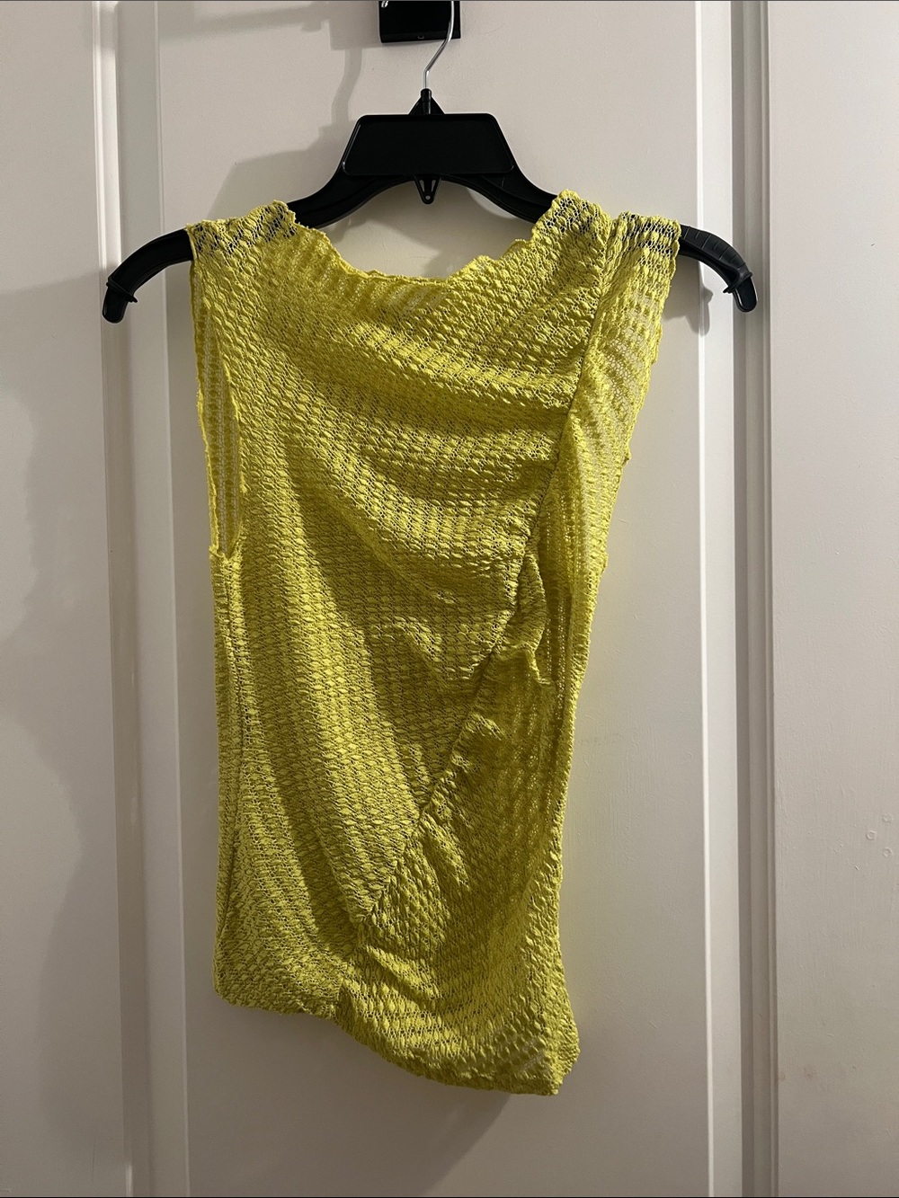 Topshop Textured Sleeveless Tank in Bright Yellow
